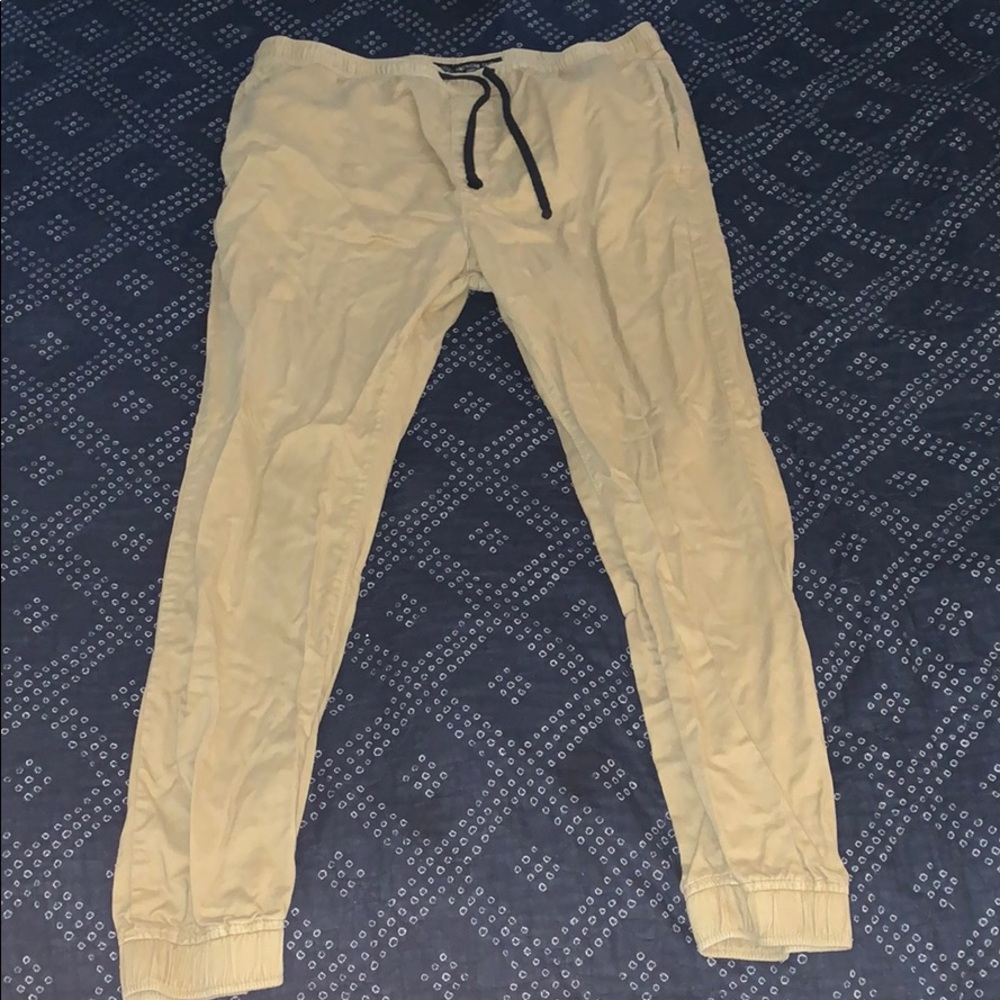 Men’s joggers